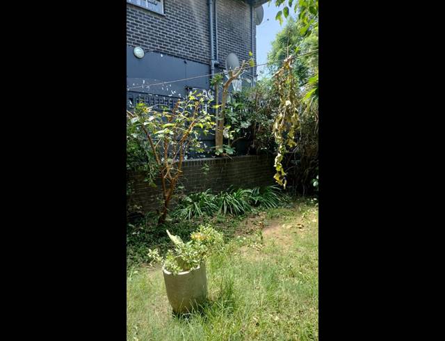 2 BEDROOM DUPLEX FOR SALE IN KEW